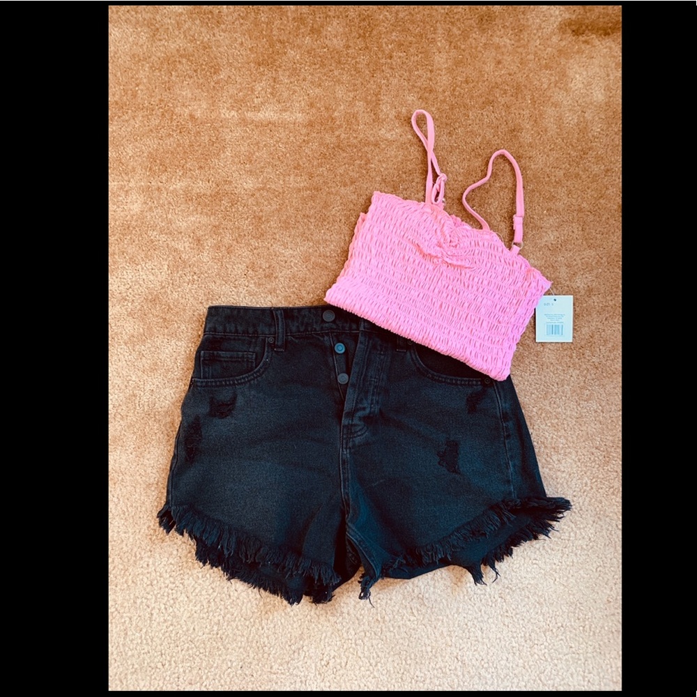 High Rise Mom Shorts - Picture 5 of 6